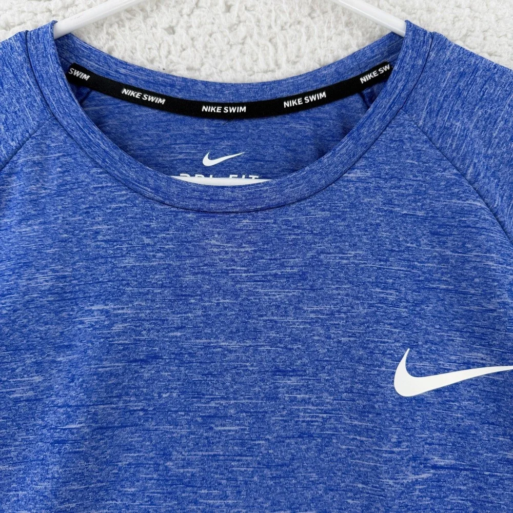 Nike Swim Shirt Mens Large Blue Dri-FIT Short Sleeve Rash Guard UPF 40+ NESSA589